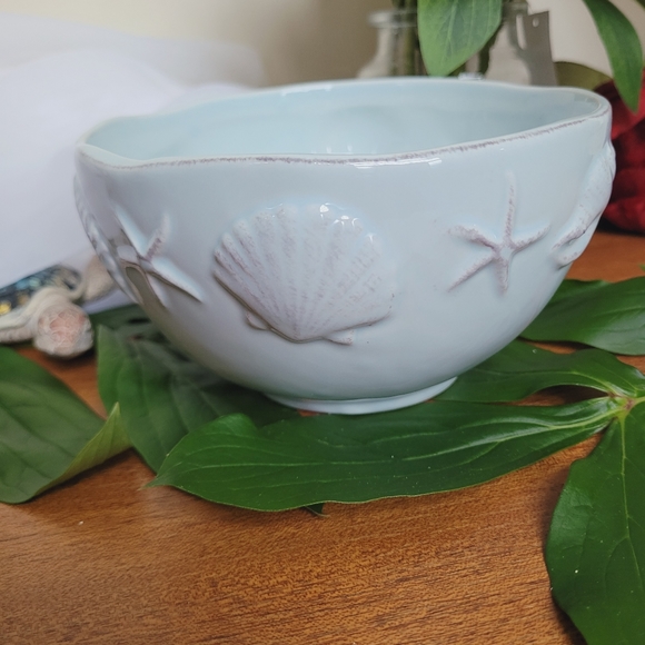 Laguna Coastal Cottage Blue Sky Ceramic Coastal Theme Etched Dining Bowl *NWT - Picture 4 of 11